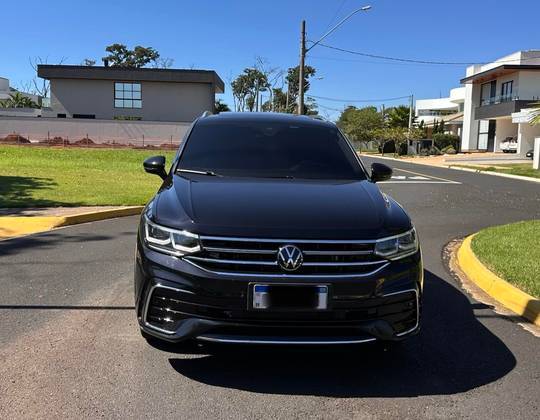 VOLKSWAGEN TIGUAN 2.0 300 TSI GASOLINA ALLSPACE R-LINE AUTOMÁTICO